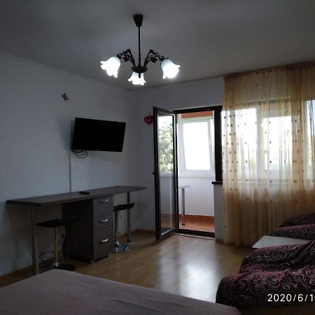 Iarina Ap Decomandat 2 Cam Sat Vacanta Mamaia Констанца Экстерьер фото